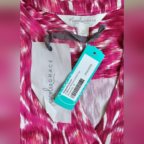 Pink Graphic Flowy Sleeveless Blouse, Teacher Outfit, NWT - Picture 6 of 10